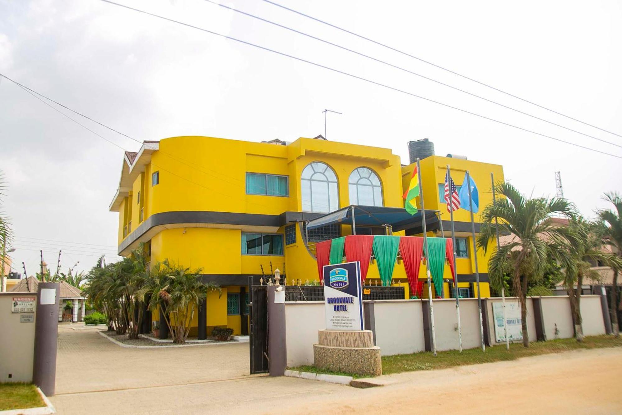 Brookvale Hotel Weija Luaran gambar