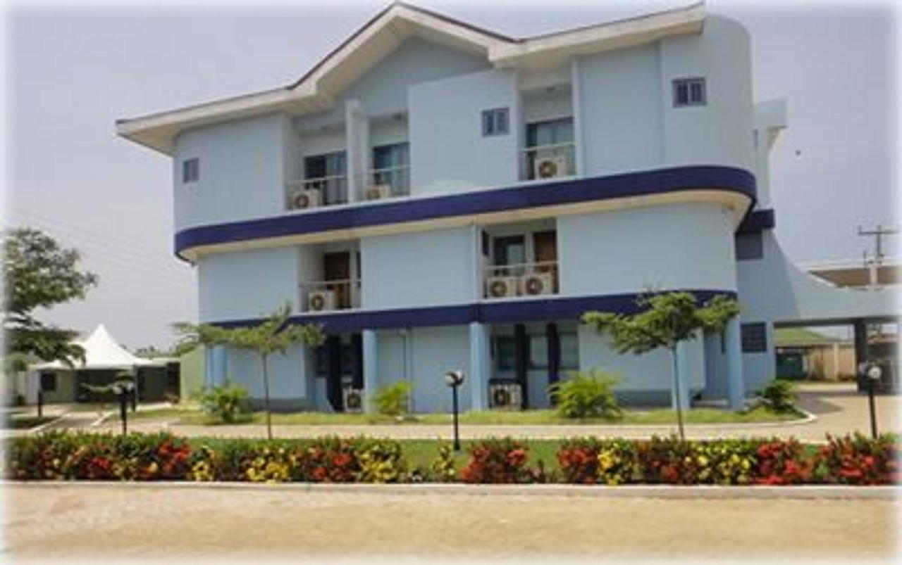 Brookvale Hotel Weija Luaran gambar