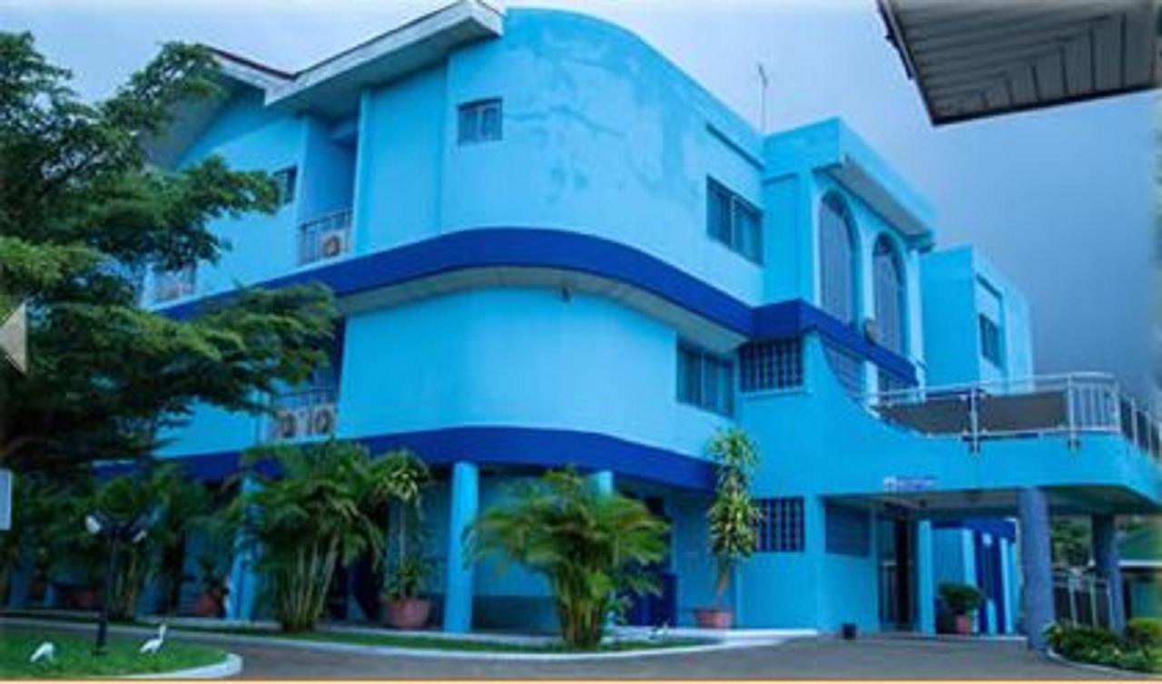 Brookvale Hotel Weija Luaran gambar